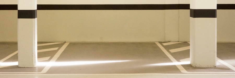 Wspólnota czy Właściciel - kto zapłaci za remont zawilgoconego garażu - sprawdź!