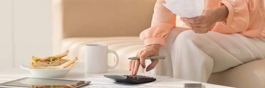 Wielu z nas zadaje sobie pytanie jak oszczędzać w domu