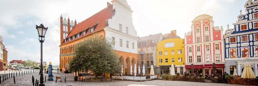 Nieruchomość zabytkowa to symbol prestiżu - czy warto ją kupić